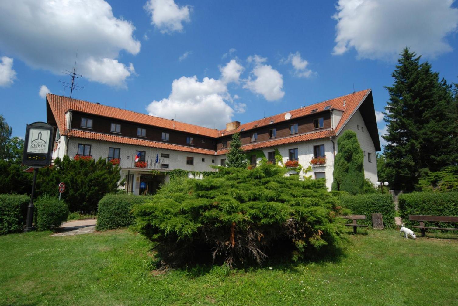 Resort Hotel Zvikov Zvíkovské Podhradí Exteriör bild